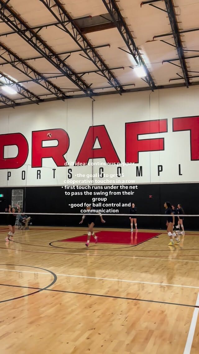 Love this drill for a good warm up! Have you tried continuous pepper? Comment some of your favorite drills!! #pipeline #volleyballdrills #volleyball #ballcontrol #warmup
