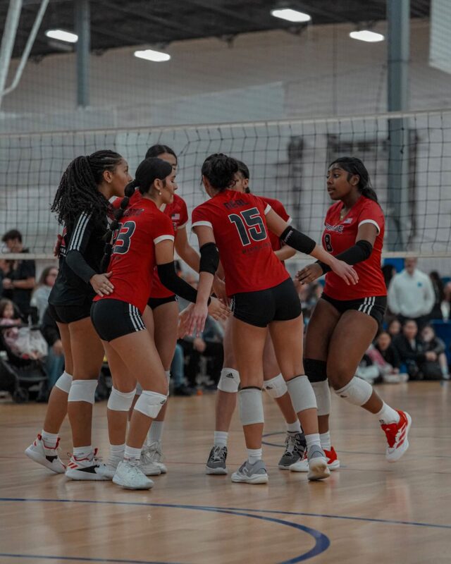 Wishing 16&17 Adidas the best of luck in Dallas at GJNC! Let's go!!🏐🏐
#WORK.
📸 @norminstormin