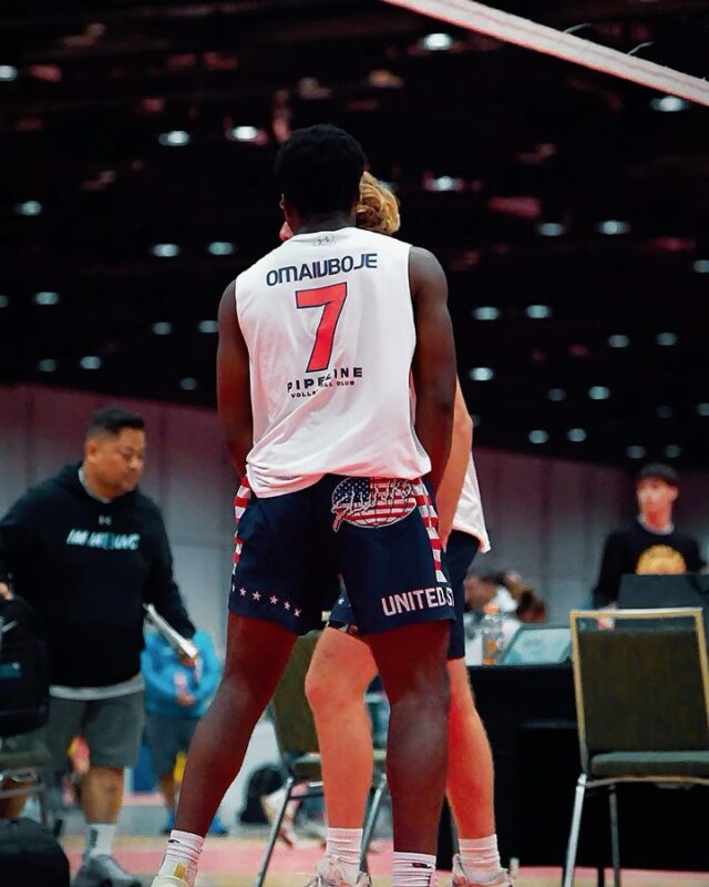 Boys 18s at Nationals in Orlando, Florida!! 🏐🏝️
#WORK.
📸 @norminstormin